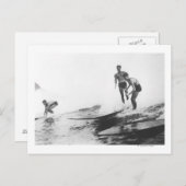 Groep Surfers in Honolulu, Hawaii Surfing Briefkaart (Voorkant / Achterkant)