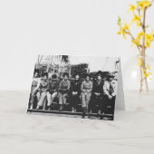 Groep vrouwenbeschermers tijdens de Tweede Wereldo Kaart (Gele Bloem)