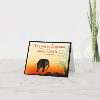 Groetjes voor de late verjaardag, een olifant verg kaart