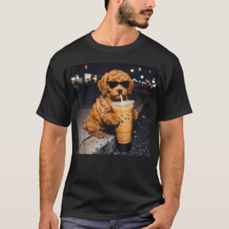 Grofweg goudendoodle drinkend ijskoude koffie grap t-shirt