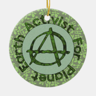 Grondactivist Keramisch Ornament