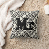 Groom Black and Ivory Mr Typography Pattern Kussen (Deken)