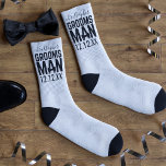 Groomsman Bachelor Party Chaussettes Mariages blan<br><div class="desc">Quel Groomsman n'aimerait pas une paire de chaussettes blanches comme cadeau de remerciement? Ajoutez simplement son nom et votre date de mariage. Vous pouvez modifier la couleur arrière - plan pour qu'elle corresponde à votre jeu de couleurs</div>