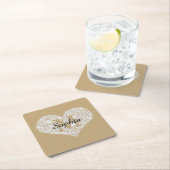 Groot diamanten hart, gouden monogram, scriptnaam vierkante kartonnen onderzetter (Insitu)