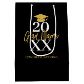 Groot Jaar - Naam en Pet - Zwart Goud Afstuderen Medium Cadeauzakje (Achterkant)