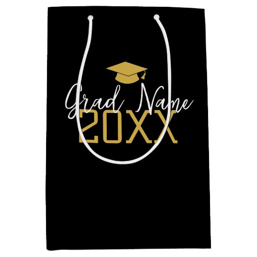 Groot Jaar - Naam en Pet - Zwart Goud Afstuderen Medium Cadeauzakje (Voorkant)