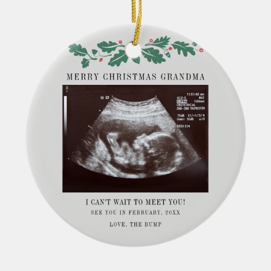 Grootma Holiday Kerstmis Zwangerschap Ultrageluid Keramisch Ornament (Voorkant)
