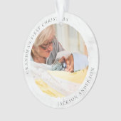 Grootma's eerste kerstfoto Keepomwille Ornament (voorkant)