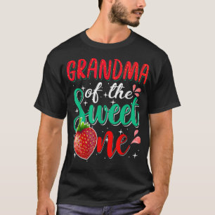 Grootmoeder van de aardbei met de zoete aardbei, e t-shirt