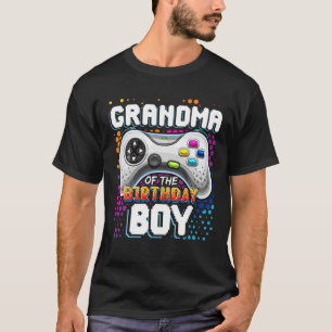 Grootmoeder van de jongen die videospel speelt t-shirt
