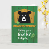 Grootneefje Beer en shamrocks op St. Patrick's Day Kaart (Gele Bloem)