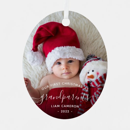 Grootouders Eerste kerstfoto White script Metalen Ornament (Voorkant)