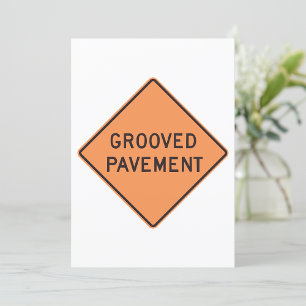 Grooved Pavement Road Sign Kaart