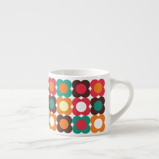Groovy 70s Retro Flower Pattern | Bold Boho Floral Espresso Kop