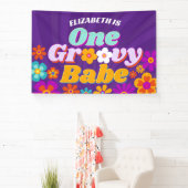 Groovy een kleurrijke retro bloemenverjaardag spandoek (Insitu)