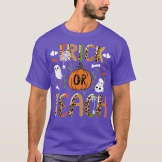 Groovy Halloween Trick of Teach Thanksgiving T-shirt