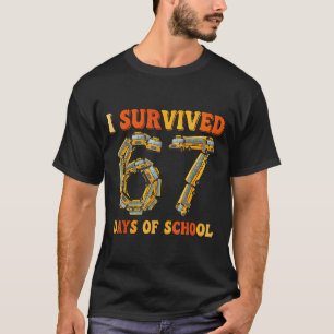 Groovy Ik heb 67 dagen school overleefd Funny 67 M T-shirt