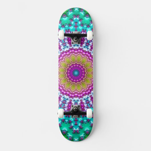 Groovy Kleurrijke Jewel Tone Boho Fractal Mandala Skateboard (Voorkant)