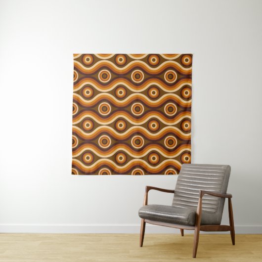 Groovy Mid Century Mod - Earth tone Wandkleed (In Situ (horizontaal))