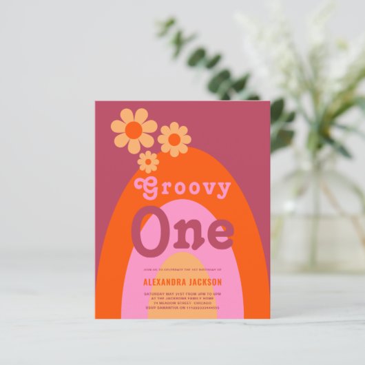 Groovy One Retro Daisy Arch 1e Verjaardagsfeest (Staand voorkant)