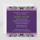 Groovy Paars Daisies Bat Mitzvah Uitnodiging (Achterkant)