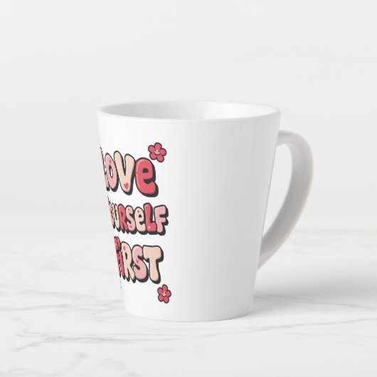 Groovy Pink "Love Yourself First" Quote Latte Mok (Rechterhoek)