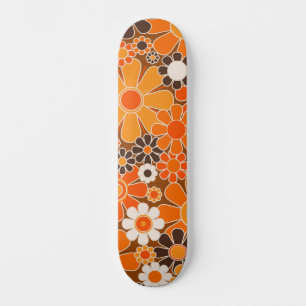 Groovy Retro 70s Bloemenpatroon Sinaasappel en Bru Skateboard