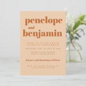 Groovy Retro 70s Design in Brown and Sand Wedding Kaart (Staand voorkant)