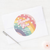 Groovy Retro 70s Rainbow Daisy Verjaardag Ronde Sticker (Envelop)