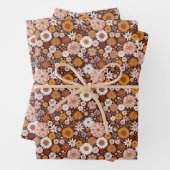 Groovy Retro Flower Garden Pattern Inpakpapier Vel (In situ)