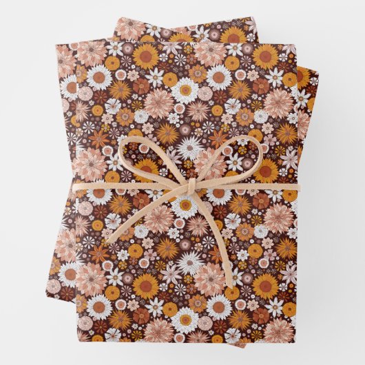 Groovy Retro Flower Garden Pattern Inpakpapier Vel (In situ)