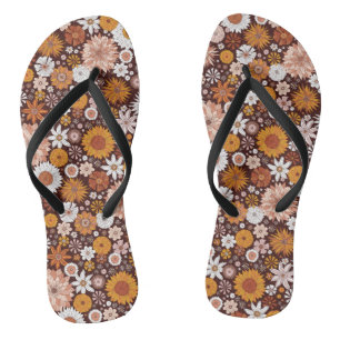 Groovy Retro Flower Garden Pattern Teenslippers