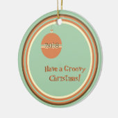 Groovy Retro Kerst met Ornament en Datum (Links)