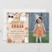 Groovy Schattige Ghost Halloween 3e Verjaardagsfee Kaart (Voorkant)