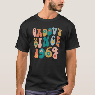 Groovy sinds 1964 58th Birthday Hippie Style 58 Ye T-shirt
