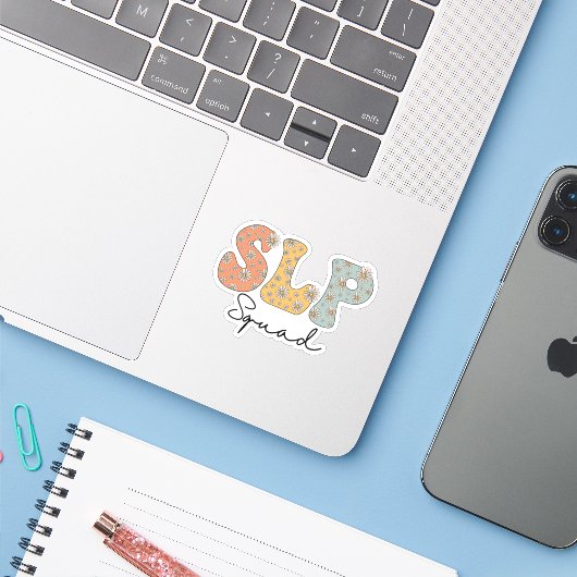 Groovy SLP Squad Speech Taal Patholoog Sticker (Laptop met iPhone)