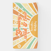 Groovy wild en vier retro zon kinderen verjaardag spandoek (Verticaal)
