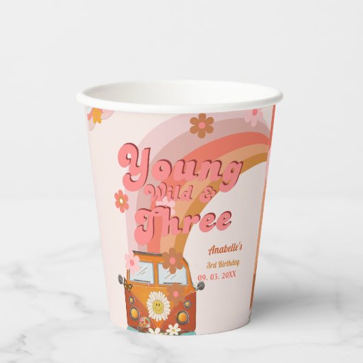 Groovy Young Wild en Three Pink Peach Van Daisy Papieren Bekers (Voorkant)