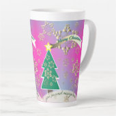 Gros Snowy Purple Arbre de Noël Scène Latte Mug (Angle droit)