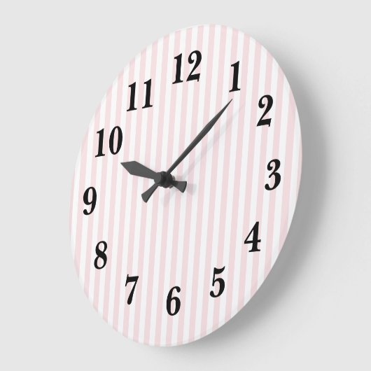 Grosse horloge à bande rose (Angle)