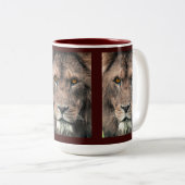 Grote Afrikaanse Leeuw hoofd oogcontact close up m Tweekleurige Koffiemok (Voorkant rechts)