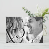 Grote Ampersand Zwart Wit Save the Date Foto Kaart (Staand voorkant)