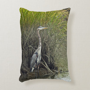 Grote Blauwe Reiger in Zout Moeras Decoratief Kussen
