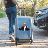 GROTE DONALD TRUMP EXTRA GROOT DECAL STICKER (Koffer Insitu)