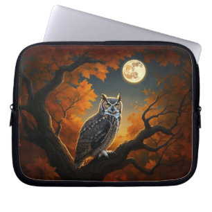 Grote Horned Uil in de herfst Laptop Sleeve