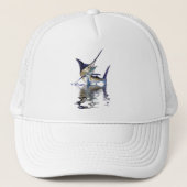 Grote marlijn met reflectie in water trucker pet (Voorkant)