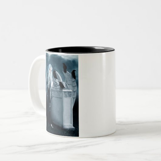 Grote Mok met een heks (Voorkant links)