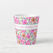 Grote Oma Overal Bloemen Roze Sinaasappel Groen Latte Mok (Voorkant)