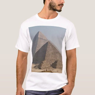Grote Piramides van Giza onder heldere blauwe luch T-shirt