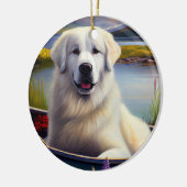 Grote Pyreneeën op een peddel: een Schilderachtig Keramisch Ornament (Links)